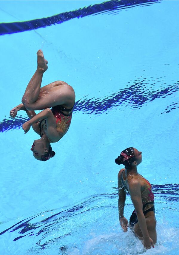 塞爾維亞隊在花樣游泳女子團體賽比賽中。 - 俄羅斯衛星通訊社