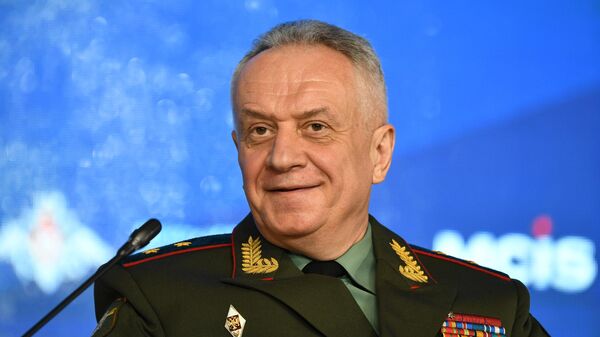 俄军总参谋部作战总局第一副局长波兹尼希尔 - 俄罗斯卫星通讯社