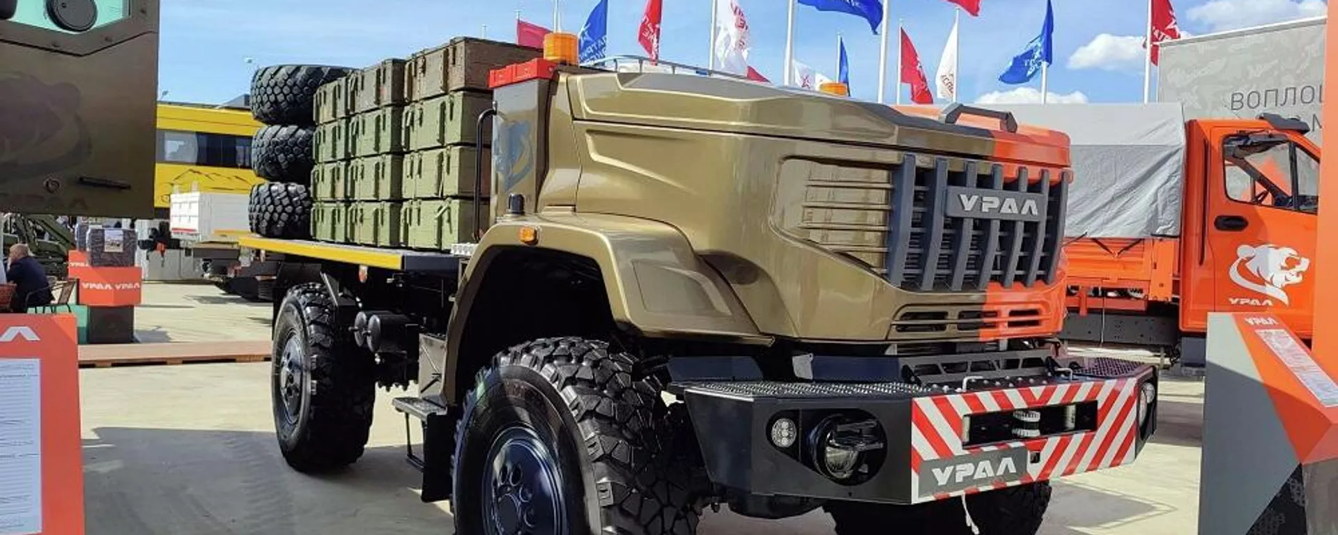 俄羅斯在“軍隊-2022”論壇展示首輛無人軍用卡車原型車 - 俄羅斯衛星通訊社, 1920, 15.08.2022