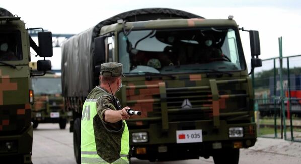 参加俄罗斯“东方-2022”军演的中国军事装备。 - 俄罗斯卫星通讯社