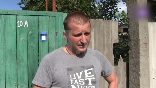 戈爾洛夫卡的一位居民講述他的鄰居，一個有著兩個孩子的媽媽，是如何在烏軍的炮擊中喪生的。 - 俄羅斯衛星通訊社
