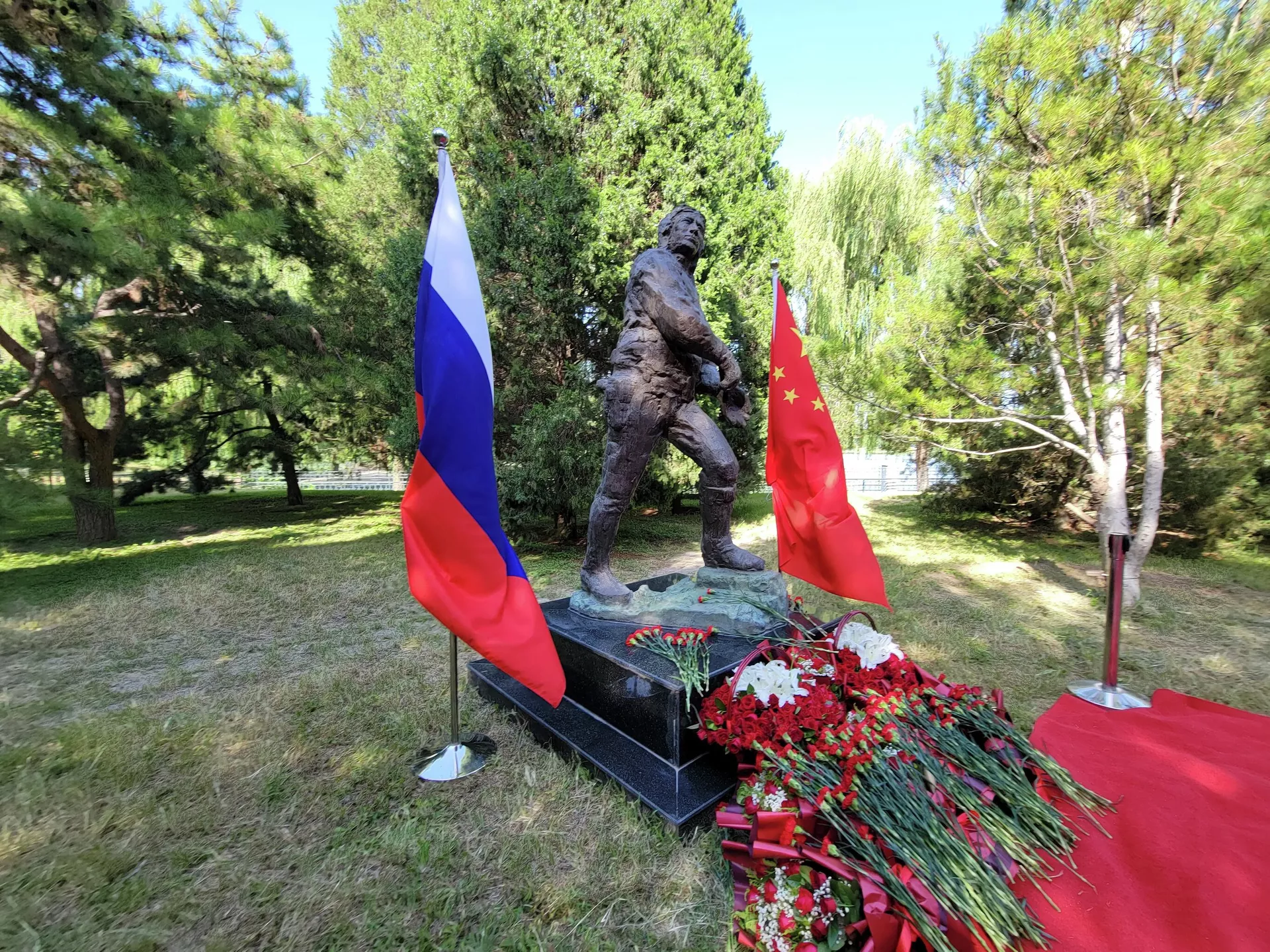 в Китае почтили память советских воинов, погибших в боях с японскими милитаристами - 俄羅斯衛星通訊社, 1920, 02.09.2022
