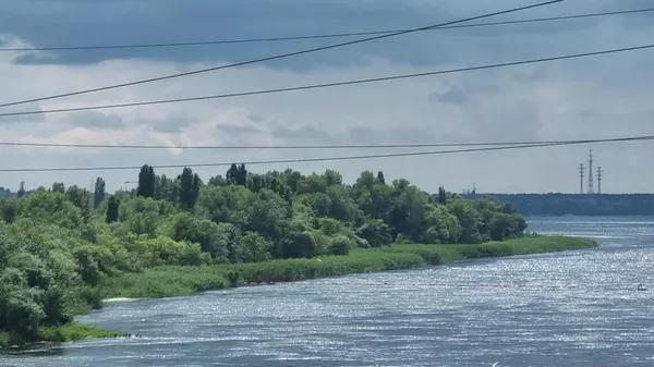 赫尔松州附近的第聂伯河 - 俄罗斯卫星通讯社