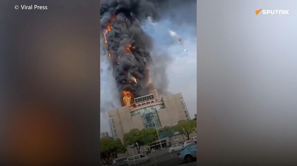 总高超200米长沙电信大楼发生火灾 - 俄罗斯卫星通讯社