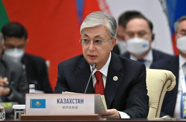 哈薩克斯坦總統卡西姆-若馬爾特•托卡耶夫在撒馬爾罕舉行的上合組織成員國元首會議上 - 俄羅斯衛星通訊社