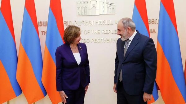 亞美尼亞總理尼科爾•帕希尼揚會見美國議會眾議長南希•佩洛西 - 俄羅斯衛星通訊社
