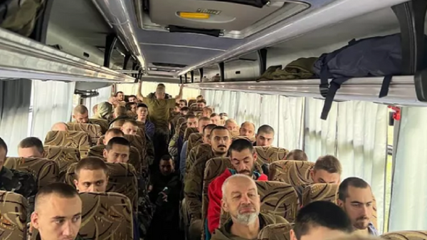 俄國防部宣佈55名戰俘從烏克蘭回到俄羅斯 - 俄羅斯衛星通訊社