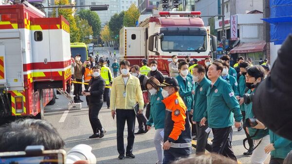 韩国总统已抵达首尔踩踏事故悲剧现场 - 俄罗斯卫星通讯社