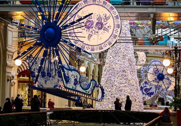 莫斯科國家百貨商場內布設的節日彩燈與裝飾。 - 俄羅斯衛星通訊社