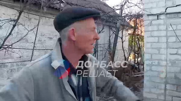 乌军炮弹直火摧毁居民房屋 - 俄罗斯卫星通讯社