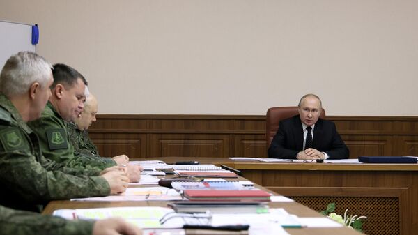 普京在兵種指揮部聽取關於特別軍事行動的建議 - 俄羅斯衛星通訊社