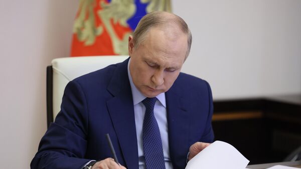 普京簽署了一項法令，規定了在俄羅斯引入數字盧布的法律規範 - 俄羅斯衛星通訊社