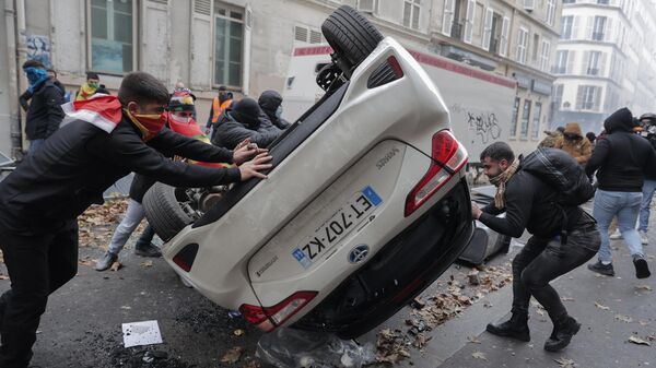 法国内政部：法国大规模抗议期间近200人被抓获 - 俄罗斯卫星通讯社