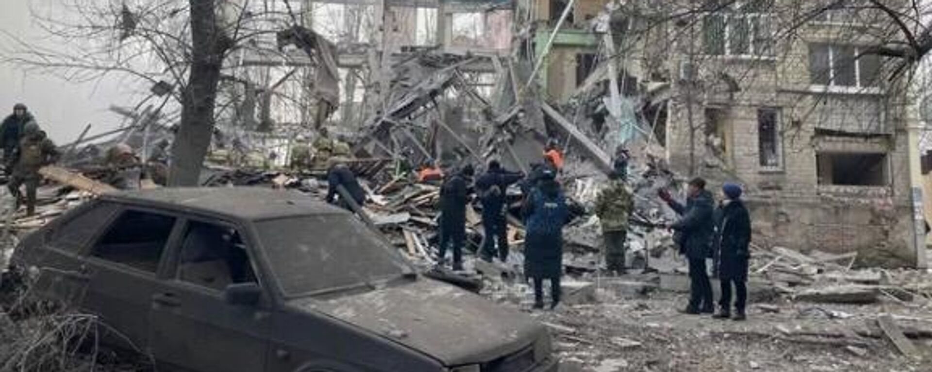 乌克兰炮击顿涅茨克一栋住宅楼和一个商店 - 俄罗斯卫星通讯社, 1920, 16.01.2023