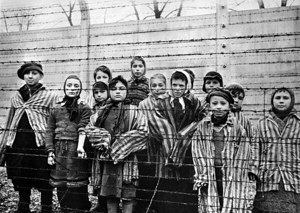 被關押在奧斯維辛集中營的兒童。 - 俄羅斯衛星通訊社