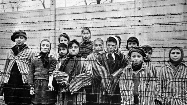 1945 年 1 月，被关押在奥斯维辛集中营的儿童 - 俄罗斯卫星通讯社