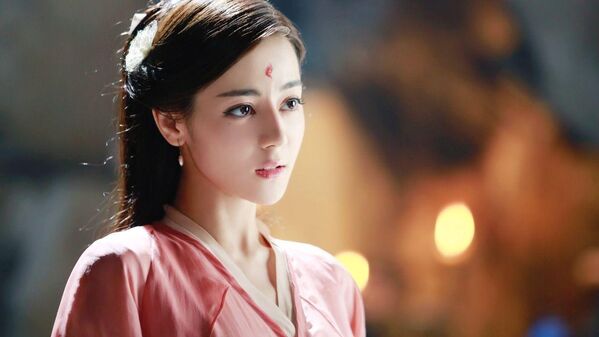 中國女演員迪麗熱巴在電視劇《三生三世十里桃花》中的劇照。 - 俄羅斯衛星通訊社