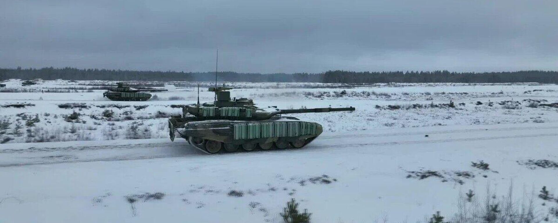 俄国防部公布俄军T-90M“突破”坦克进行射击训练的视频 - 俄罗斯卫星通讯社, 1920, 03.02.2023