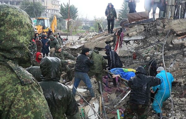 俄羅斯軍人在敘利亞開展震後救災工作。 - 俄羅斯衛星通訊社