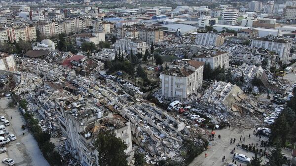 土耳其政府：土耳其東南部地震有500枚原子彈爆炸的威力 - 俄羅斯衛星通訊社