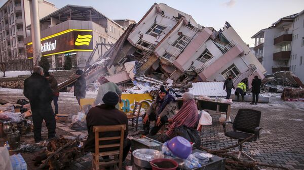 土耳其地震死亡人數已近3萬人 - 俄羅斯衛星通訊社