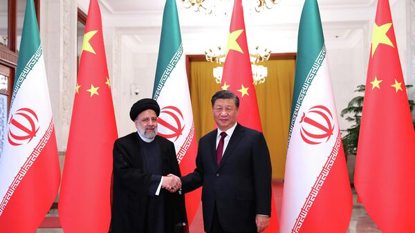 伊朗總統萊希與中國國家主席習近平
 - 俄羅斯衛星通訊社