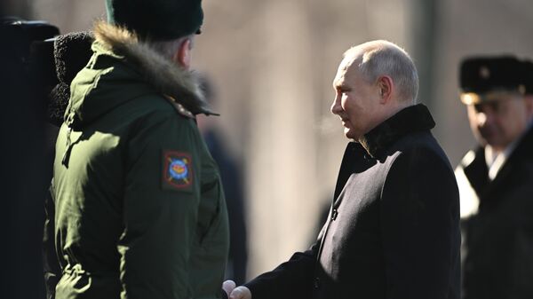 俄罗斯总统普京表示，国家有义务照顾那些保卫国家的人，这是一项神圣的义务 - 俄罗斯卫星通讯社