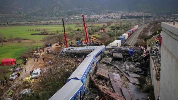 希臘就火車相撞事故宣佈為期三天的哀悼 - 俄羅斯衛星通訊社