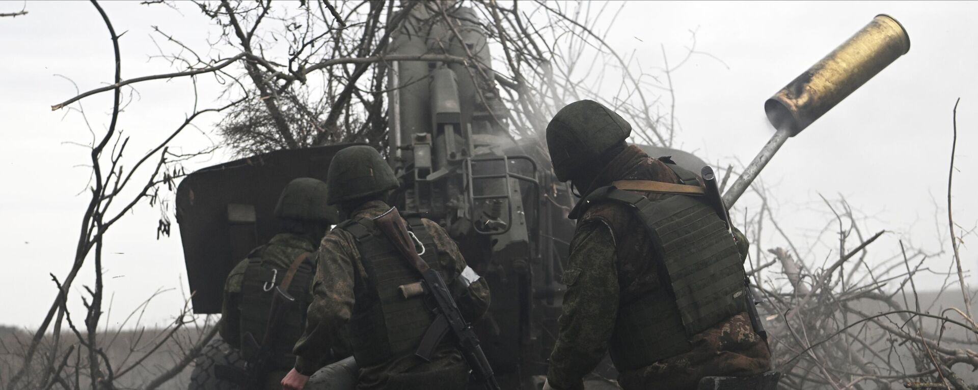 俄国防部：两辆乌军兵战车在南顿涅茨克方向被俄炮兵摧毁 - 俄罗斯卫星通讯社, 1920, 08.07.2023
