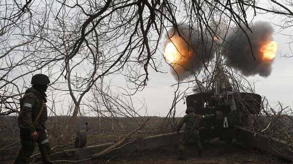 俄国防部：“姆斯塔河-S”榴弹炮班组在库皮扬斯克方向阻断乌军4次轮换尝试 - 俄罗斯卫星通讯社