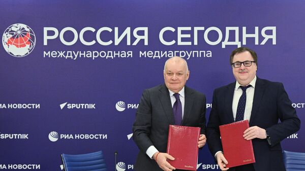 “今日俄羅斯”媒體集團與莫大亞非學院簽訂外語人才培養協議 - 俄羅斯衛星通訊社