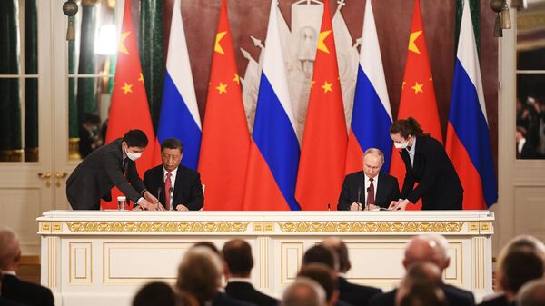 俄专家：中国国家主席的访问让西方相信俄罗斯并没被孤立