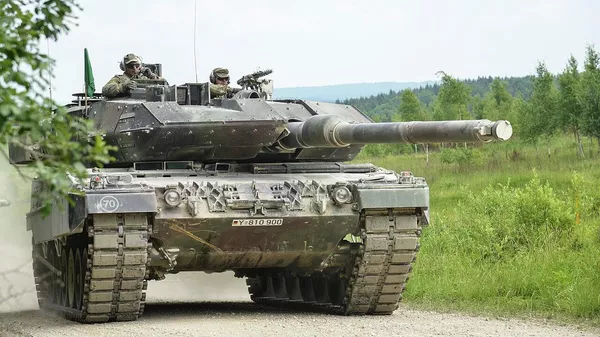 俄炮兵谈豹式坦克：像火柴一样燃烧