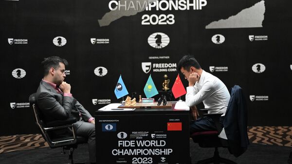涅波姆尼亞希在國際象棋世界冠軍賽第六局比賽中輸給丁立人 - 俄羅斯衛星通訊社