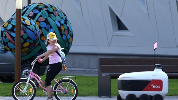 俄罗斯Yadex公司将在2027年底前生产两万台机器人配送员 - 俄罗斯卫星通讯社