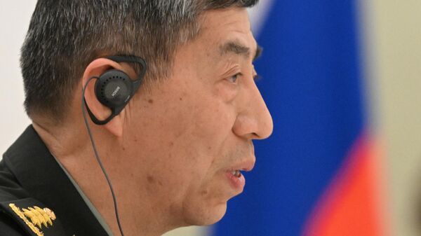 中国国防部长李尚福上将4月18日在莫斯科会见俄罗斯国防部长绍伊古时 - 俄罗斯卫星通讯社