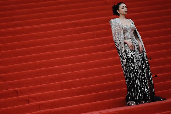 中国香港演员高叶参加北京国际电影节开幕红毯仪式。 - 俄罗斯卫星通讯社