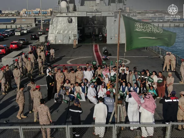 沙特阿拉伯海军展开公民撤离苏丹行动。 - 俄罗斯卫星通讯社