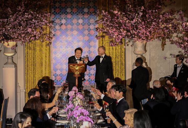 美國華盛頓，韓國總統尹錫悅參加美國總統拜登為其在白宮舉辦的晚宴。 - 俄羅斯衛星通訊社