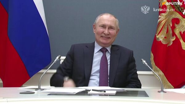 埃尔多安与俄罗斯总统弗拉基米尔∙普京周四以视频连线方式参加了“阿库尤”核电站的核燃料运抵仪式 - 俄罗斯卫星通讯社
