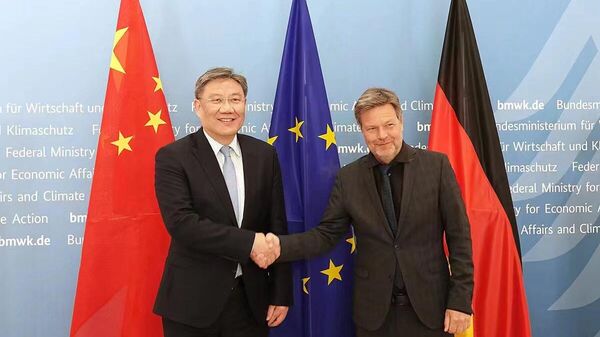 中國商務部部長王文濤與德國副總理兼經濟和氣候保護部長哈貝克 - 俄羅斯衛星通訊社