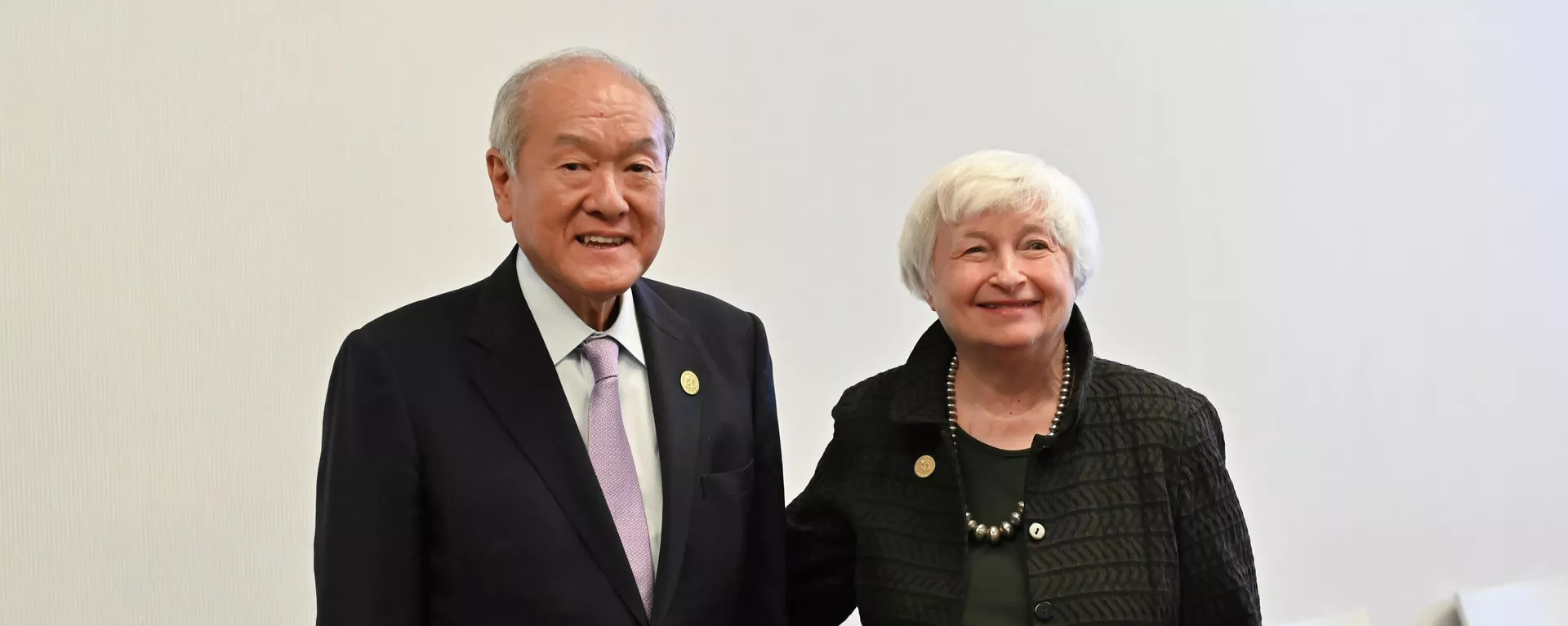 日本財務大臣和美國財務部長在G7會晤上討論了宏觀經濟和對俄羅斯的制裁 - 俄羅斯衛星通訊社, 1920, 13.05.2023