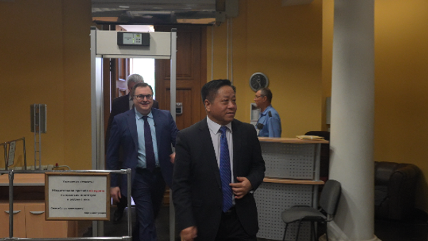 中國駐俄大使張漢暉首次訪問莫大亞非學院 - 俄羅斯衛星通訊社