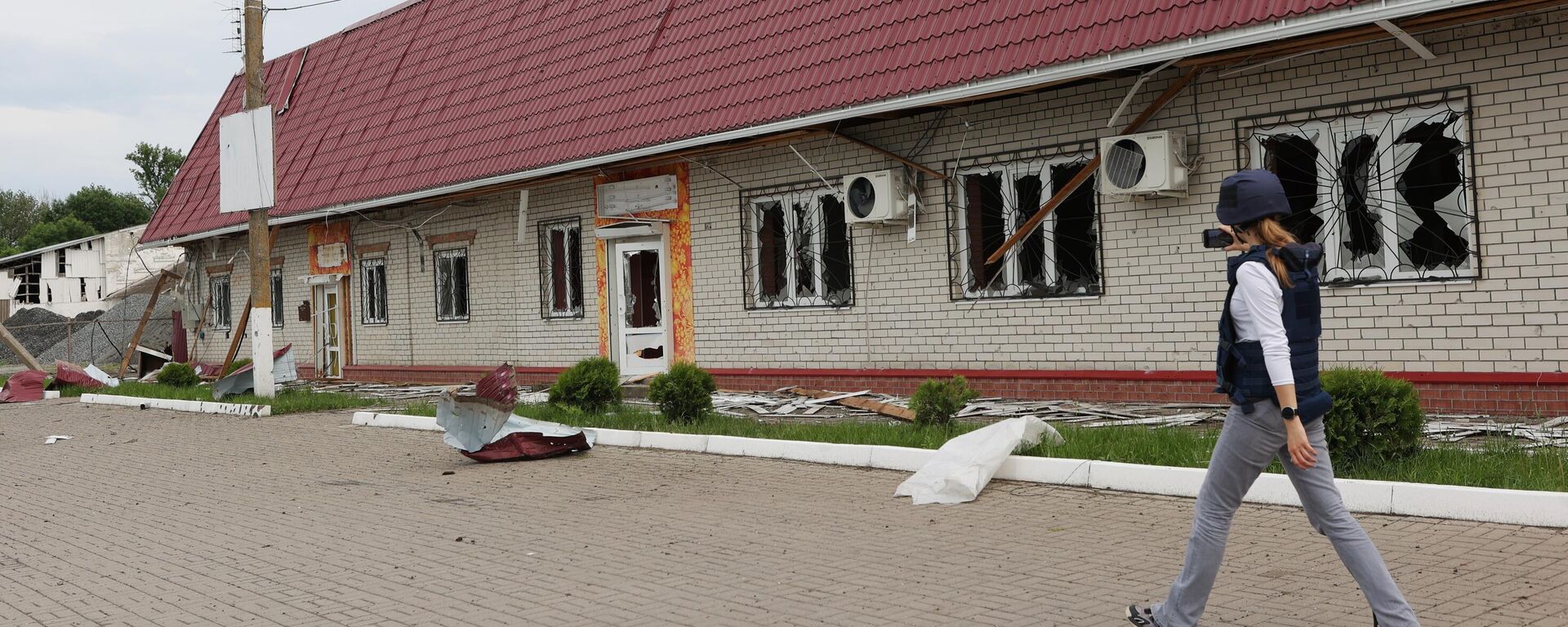 俄州长：乌军一昼夜内向别尔哥罗德州发射130多枚炮弹 - 俄罗斯卫星通讯社, 1920, 23.05.2025