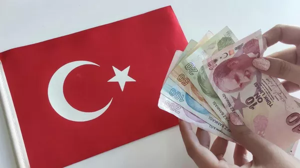 土耳其央行宣布将基准利率从40%上调至42.5％