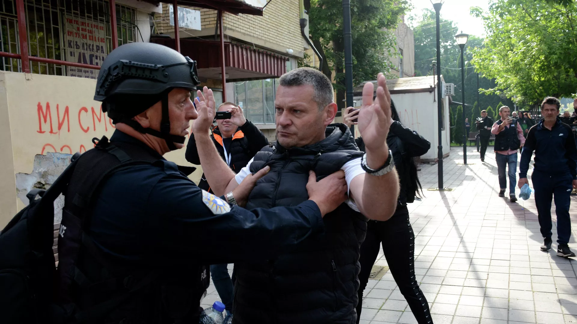 Kosovo riot police along with KFOR (Photo by AFP)
