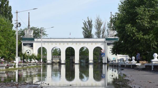 市长：洪水几乎完全从被淹的新卡霍夫卡退去
