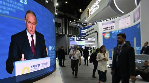 普京认为今年俄罗斯经济增速可达1.5%至2% - 俄罗斯卫星通讯社