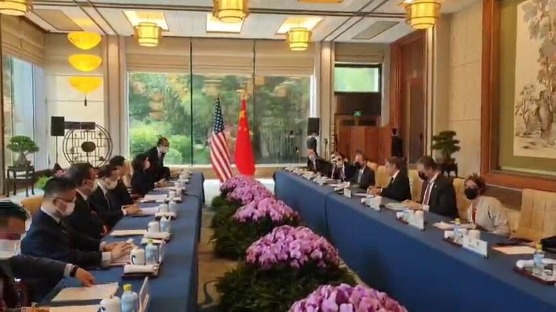 【视频/图集】秦刚与布林肯在北京举行会谈 | 早报