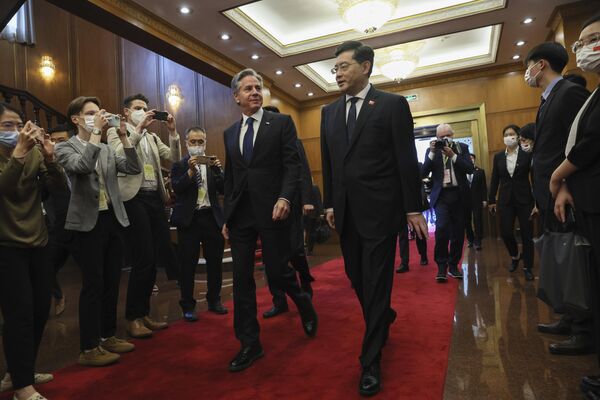 2023年6月18日，美国国务卿布林肯在北京与中国外交部部长秦刚举行会晤。 - 俄罗斯卫星通讯社